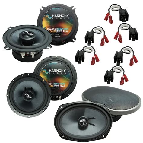 what are the factory speakers in 2003 town and country